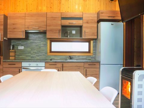 BUNGALOW 6 personnes - N°8 Sierra de Albarracin