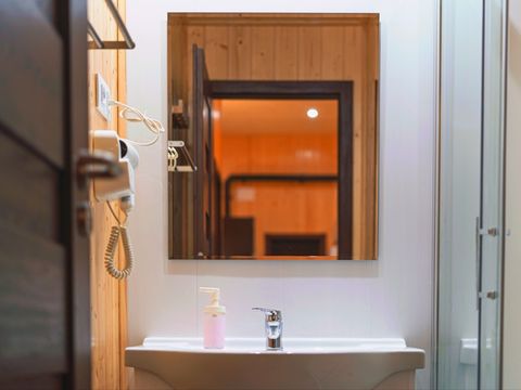 BUNGALOW 8 personnes - N°10 Sierra de Albarracin