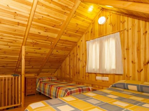 BUNGALOW 6 personnes - N°5 Montagnes Universelles