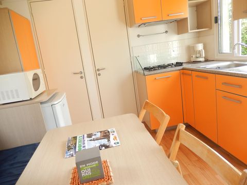 Mobilhome 4 personnes - MH2 Sapin avec sanitaires