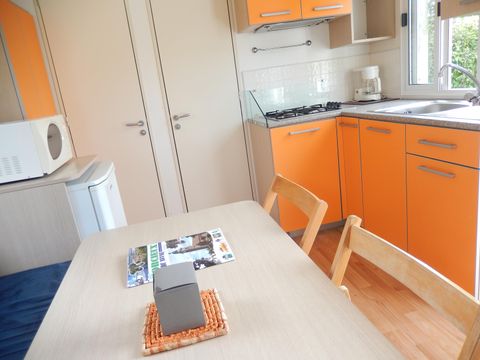 Mobilhome 5 personnes - MH2 Chêne avec sanitaires