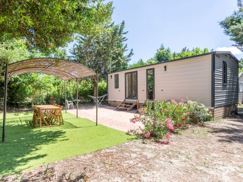 MOBILHOME 6 personnes - Mobil-home Premium 33m² 3 chambres + Terrasse 15m² + TV + Clim + Lave-vaisselle