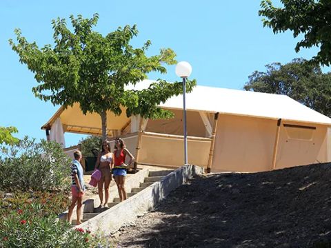 Tente 4 personnes - Lodge Maasaï 2/4 pers.