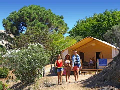 Tente 4 personnes - Lodge Maasaï 2/4 pers.