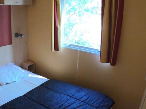 Mobilhome 6 personnes - 2 chambres 26 m² + terrasse 9 m²