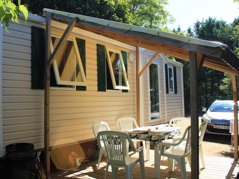 Mobilhome 7 personnes - 2 chambres - 26 m² + terrasse 9 m²