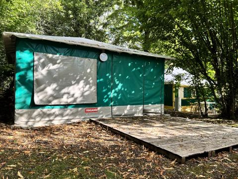 Tente en toile et en bois 4 personnes - Caraïbes 3 Pièces 4 Personnes Sans Sanitaires