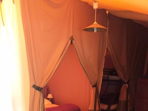 Tente en toile et en bois 4 personnes - Caraibe 3 Pièces 4 Personnes