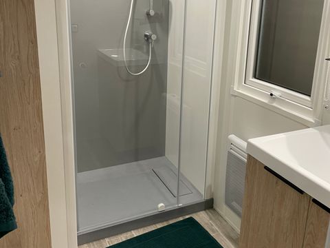 Mobilhome 4 personnes - Mobil-home Confort + TV 4 pers