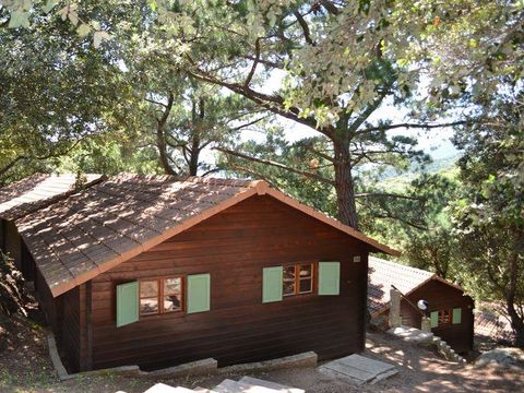 CHALET 5 personnes - CLASSIQUE PLUS - 2 chambres