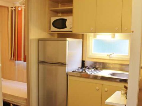 CHALET 5 personnes - Chalet CLASSIQUE - 2 chambres. 4 chalets (A01 à A04)