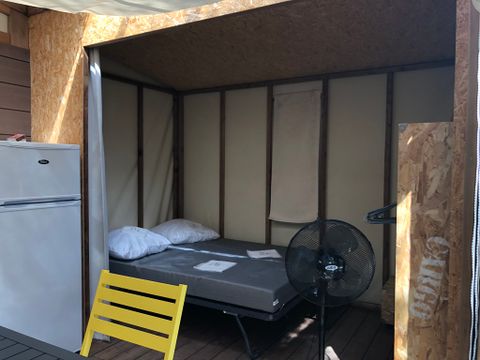 TENTE TOILE ET BOIS 4 personnes - MAORI