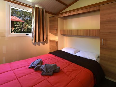BUNGALOW 4 personnes - Moréa 2 à 4 BUNGALOW 4 personnes - Moréa 2 à 4
