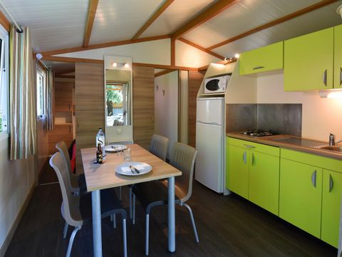 BUNGALOW 4 personnes - Moréa 2 à 4 BUNGALOW 4 personnes - Moréa 2 à 4