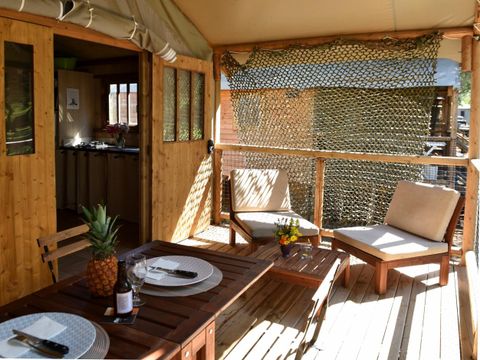 TENTE TOILE ET BOIS 5 personnes - Palmier