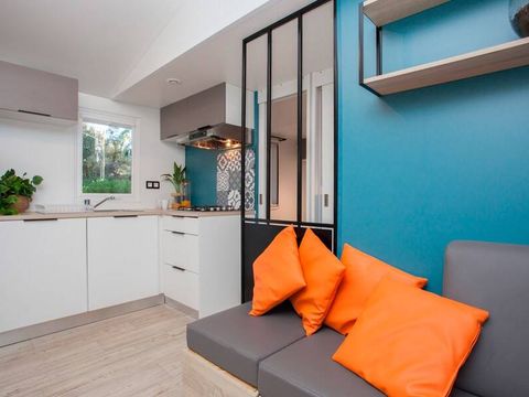 MOBILHOME 6 personnes - Mobile-home | Premium | 3 Ch. | 6 Pers. | Terrasse surélevée | Clim.