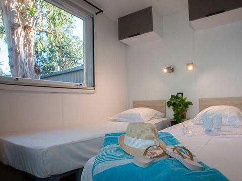 MOBILHOME 6 personnes - Mobile-home | Premium | 3 Ch. | 6 Pers. | Terrasse surélevée | Clim.