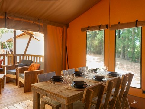 Bungalow toilé 4/5 personnes - Luxury Lodge en zone L - 2 chambres
