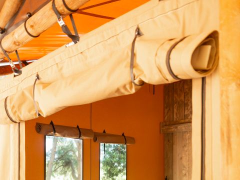 BUNGALOW TOILÉ 7 personnes - Luxury Lodge 6/7 personnes (2 chambres + clic clac dans le salon)