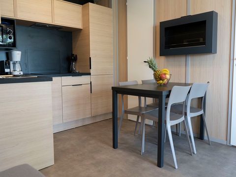 MOBILHOME 7 personnes - Lodge Prestige Pilotis Vue Mer 7 Pers.