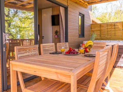 MOBILHOME 7 personnes - Lodge Prestige Pilotis Vue Mer 7 Pers.