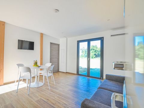 MOBILHOME 4 personnes - Bergerie Grand Standing 4p 2Ch