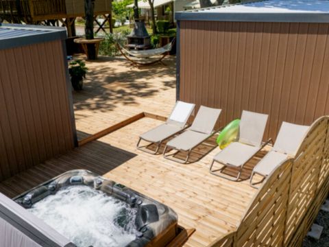 MOBILHOME 10 personnes - Cottage Premium Tribu SPA 10P 5CH