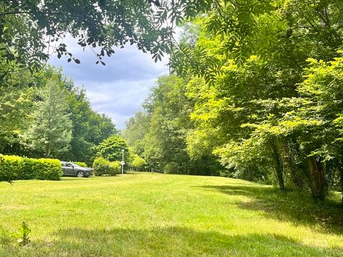 Emplacement - EMPLACEMENTS PROCHE RIVIERE avec electricité