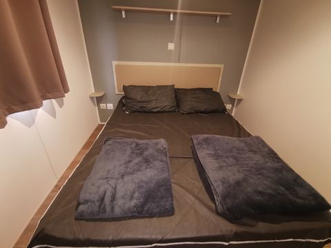 MOBILHOME 6 personnes - Mobil Home 2 ch 4/6 pl Terrasse semi-couverte sans Clim