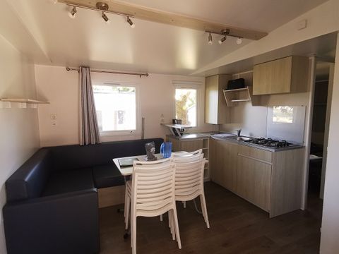 MOBILHOME 6 personnes - Mobil Home 2 ch 4/6 pl Terrasse semi-couverte sans Clim