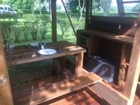 Tente en toile et en bois 2 personnes - Bivouac 2 personnes - sans sanitaires