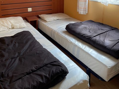 MOBILHOME 6 personnes - Mobil Home CC282 - 40 m² - 3 Chambres - Climatisation