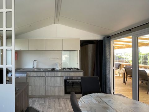 MOBILHOME 4 personnes - Mobil Home CC379 - 40 m² - 2 Chambres -  Climatisation