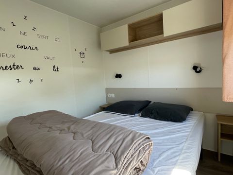 MOBILHOME 4 personnes - CC 921 - 32m2 - 2 CH - CLIM -  LAVE LINGE - TV
