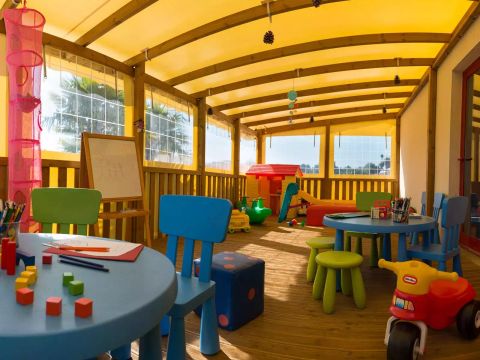 Tour Operateur et particuliers sur camping Les Charmettes -  Funpass non inclus - Camping Charente-Maritime - Image N°11