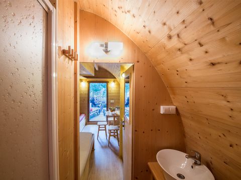 HÉBERGEMENT INSOLITE 2 personnes - Cottage Insolite - Cabane forestière