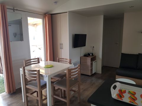 MOBILHOME 8 personnes - 3 chambres 2 Sdb - 18  MFY