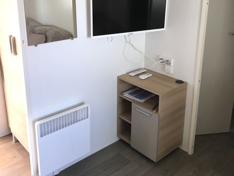 MOBILHOME 8 personnes - 3 chambres 2 Sdb - 712  MFY