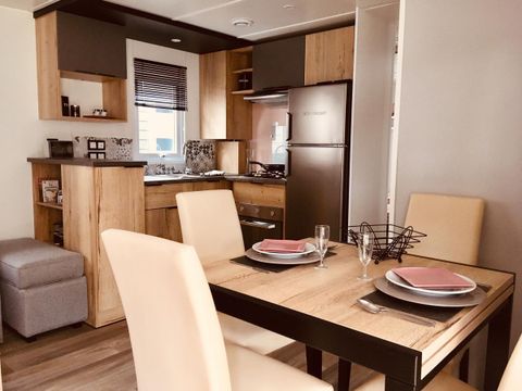 MOBILHOME 8 personnes - 3 chambres  1 Sdb - 401  MFY