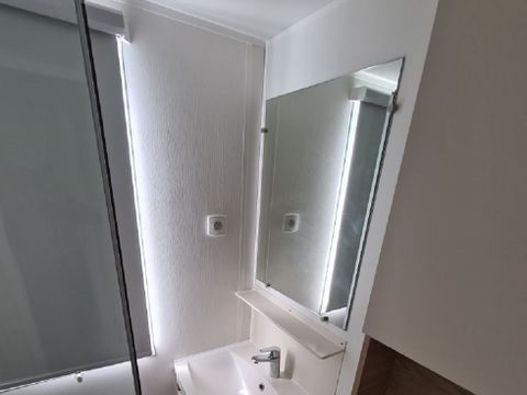 MOBILHOME 8 personnes - 3 chambres 2 Sdb - E11  MFY