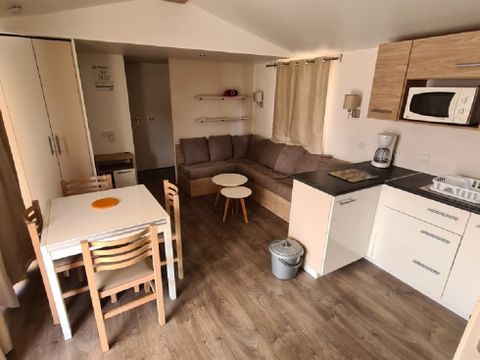 MOBILHOME 8 personnes - 3 chambres 2 Sdb - E11  MFY