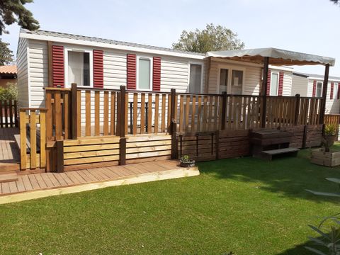 MOBILHOME 8 personnes - 3 chambres 2 Sdb - 901  MFY