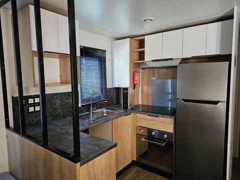 MOBILHOME 8 personnes - Mobil-home 3 chambres - BORA F01