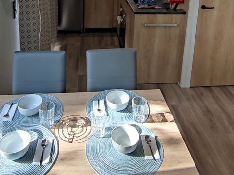 MOBILHOME 4 personnes - Mobil-home BA 690 - 32 m2 - 2 ch - 4 pers 4 pers