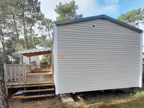 MOBILHOME 4 personnes - Mobil-home BA 690 - 32 m2 - 2 ch - 4 pers