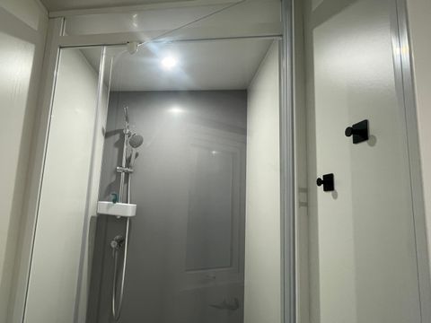 MOBILHOME 6 personnes - Mobil-home BA 234 - 40 m2 - 3 ch - 6 pers. 6 pers