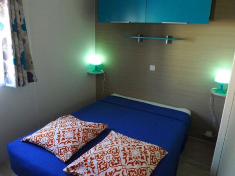 MOBILHOME 8 personnes - Le Chataîgner