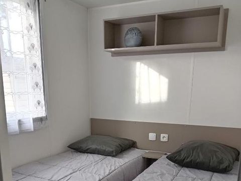 MOBILHOME 6 personnes - Mobil-home 3 chambres - 2 salles de bain - Contis LUMI MH 468
