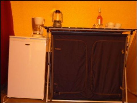 TENTE 6 personnes - Grande tente De Waard - sans sanitaires