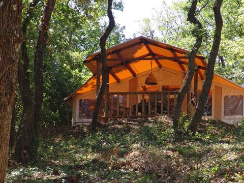 Tente en toile et en bois 5 personnes - Safari (haute saison samedi)